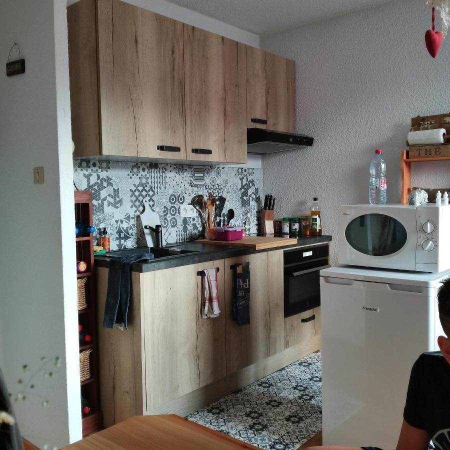 Appartement Pied Des Pistes Super Sauze Enchastrayes Exteriör bild