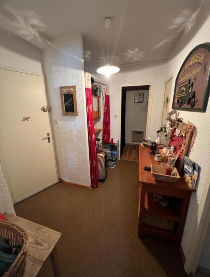 Appartement Pied Des Pistes Super Sauze Enchastrayes Exteriör bild