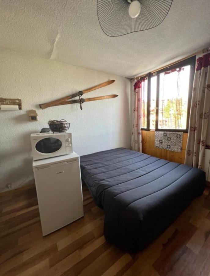 Appartement Pied Des Pistes Super Sauze Enchastrayes Exteriör bild